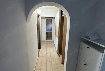 Apartament cu 3 camere decomandat în Piața Nouă - 5