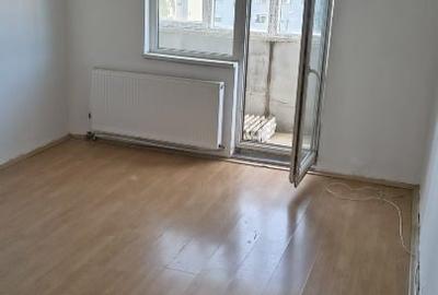 Garsonieră decomandată în Freidorf - 2