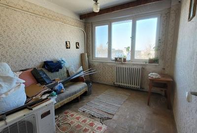 Apartament cu 4 camere semidecomandat în Hipodrom - 2