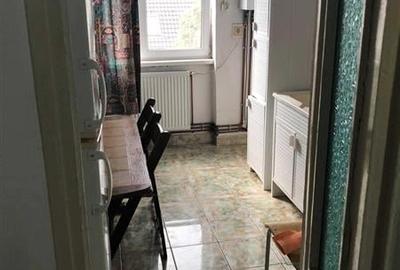 Apartament 3 camere decomandat lingă Medicină - 2