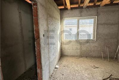 Casă cu 3 camere cu Teren 460 Mp în Oșorhei - 2