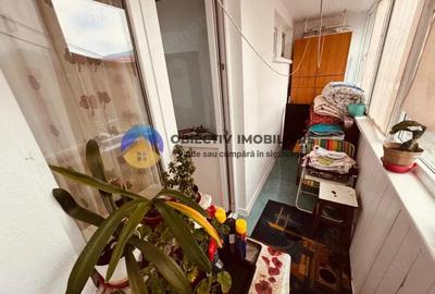 Apartament 3 camere ,zona scoala nr.2 , Etaj 1 - 1