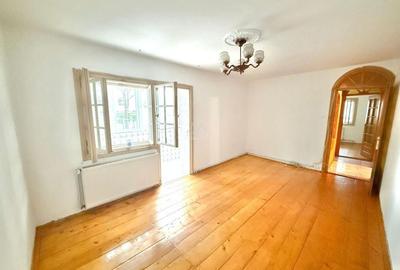 Decomandat. Centrala proprie. 2 Balcoane - 1