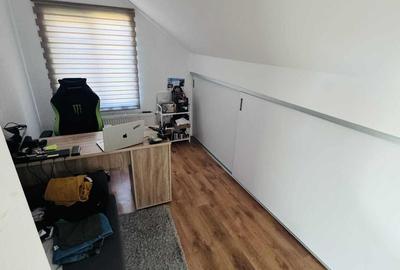 Apartament cu 3 camere în Central - 3