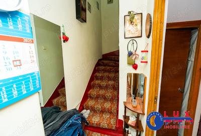 Apartament cu 4 camere decomandat în Ultracentral - 2