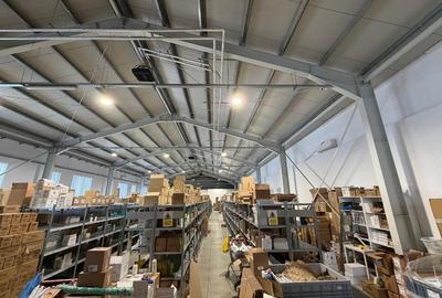 Hala de inchiriat + birouri calea surii mici - 3