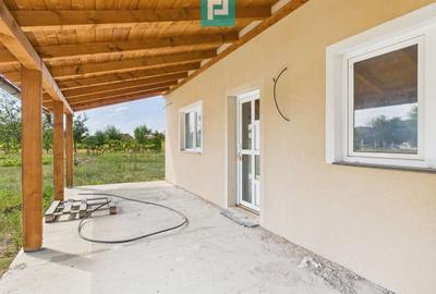 Casă cu 2 camere și teren în Gai - 2