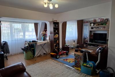 Apartament pentru inchiriere 4 camere-Cartier Aviatiei Baneasa - 2