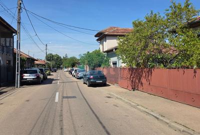 Casă cu 4 camere cu Teren 287 Mp în Central - 2