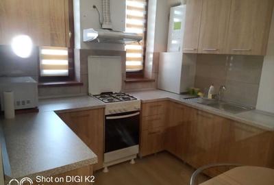 Apartament cu 2 camere semidecomandat, mobilat în Tomis Nord - 2