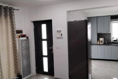 Casă cu 2 camere cu Teren 450 Mp în Hemeiuș - 5