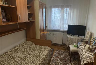 Apartament 3 camere , zona Liceul Economic - B-dul Garii, de - 6
