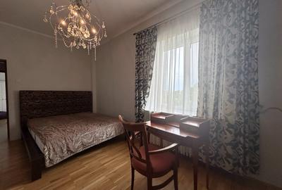 3 camere cu personalitate, pe strada Toamnei - 14