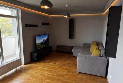 Apartament cu 2 camere decomandat în Central - 2