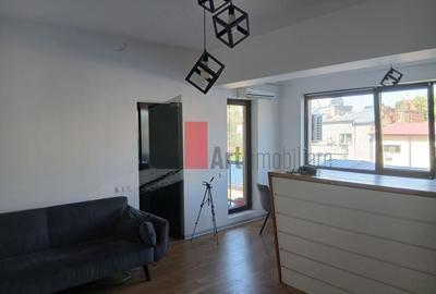 Apartament cu 2 camere semidecomandat în Unirii - 7