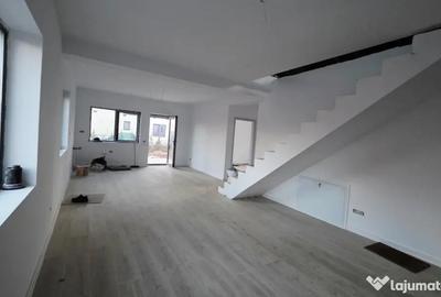 Casă cu 3 camere cu Teren 390 Mp în Păulești - 5