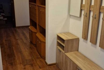 Apartament cu 3 camere decomandat în Bârzești - 1