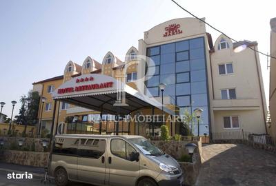 Spațiu comercial, de 4,400 mp, în Central - 19