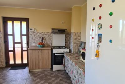 Casă individuală cu 5 camere cu Canalizare în Central - 13