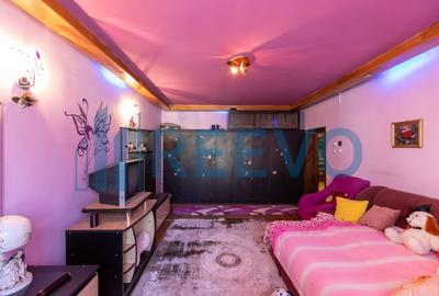 Spațiu comercial, de 430 mp, în Central - 65