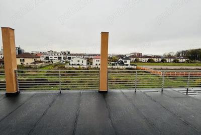 Apartament cu 4 camere decomandat în Central - 3