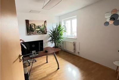 Mircea Cel Batran - Casa individuala - SAD - Pretabil afacere - 710mp utili - Te - 8