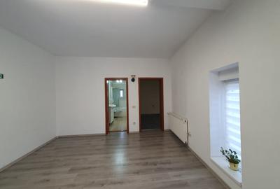 🏡 Comision 0% – Etaj vilă de vânzare în Dumbrăvița - 15