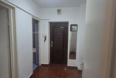 Apartament cu 2 camere semidecomandat în Titan - 8
