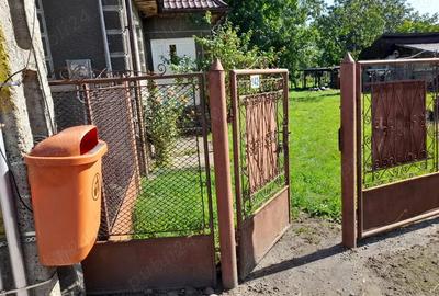 Casa 4 cam, teren 2000mp - 2