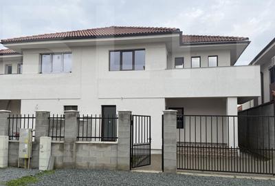 Duplex de vanzare,zona rezidenziala linistita,cartierul Mili - 2