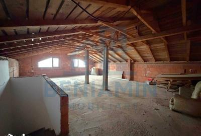 Casă cu 4 camere cu Teren 195 Mp în Central - 7