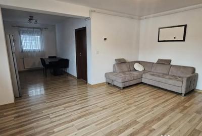 Apartament cu 2 camere decomandat, mobilat în 1 Mai