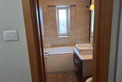 Apartament cu 3 camere decomandat în Văcăresti - 4