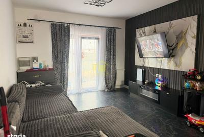 Casă cu 4 camere cu Teren 300 Mp în Domnești - 10