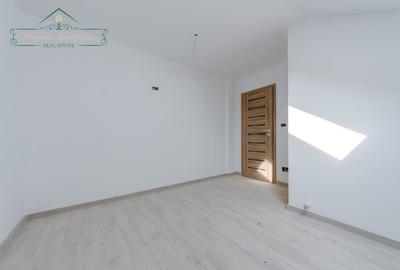 Duplex modern cu locuinta secundara si curte amenajata, zona Via Carmina, Arad - 9