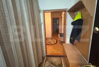 Apartament cu 3 camere decomandat în Micro 5 - 3