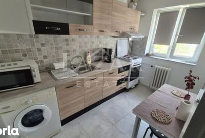 Apartament cu 2 camere decomandat în Titan