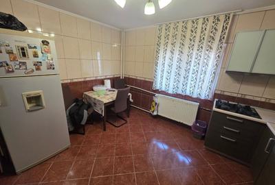 Apartament cu 2 camere decomandat în Vitan Mall - 5