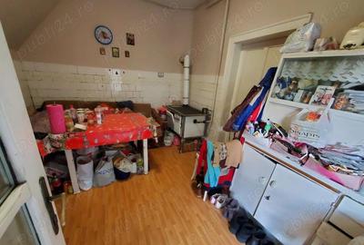 Casă cu 3 camere în Pârneava - 12