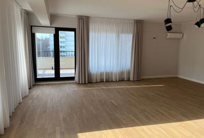 Apartament cu 4 camere semidecomandat în Arcul de Triumf - 2