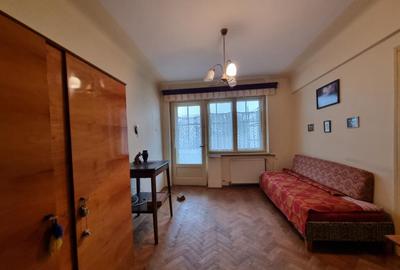 Ultracentral- Ateneu- Razboieni- 2 camere decomandate, etaj - 2