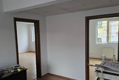 Sp de birou SC 120 mp , 5 bir plus anexe, Ultracentral-Primarie - 11