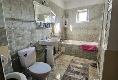 Apartament cu 6 camere decomandat în Victoria - 2