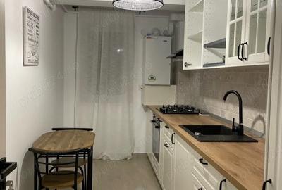 Apartament cu 2 camere decomandat în Central - 1