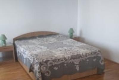 UNIRII Bulevard STRADAL Alba Iulia BL  MIXT 1992 decomandata,geam la baie.
