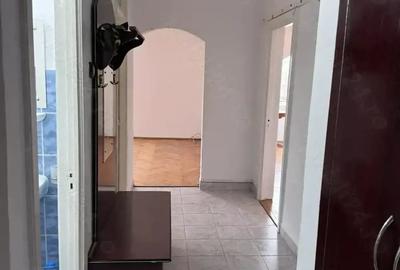 Apartament cu 3 camere decomandat în Seleuș - 3