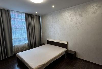 Apartament de inchiriat Uta 3 camere - 9