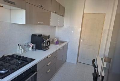Apartament cu 3 camere decomandat în Tudor Vladimirescu - 5