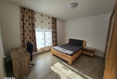 Apartament cu 3 camere în Central - 2