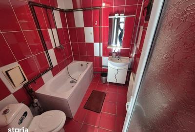 Apartament cu 3 camere decomandat în Central - 2